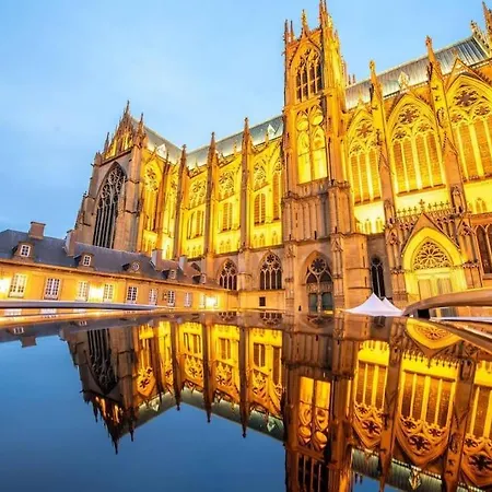 Valliere Adorable Parking Gratuit * Metz